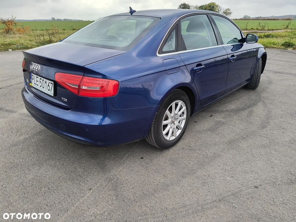 Audi A4 Limousine - 6