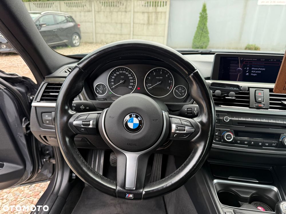 BMW Seria 3 320d - 13