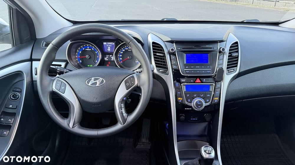 Hyundai i30 1.4 Base - 8