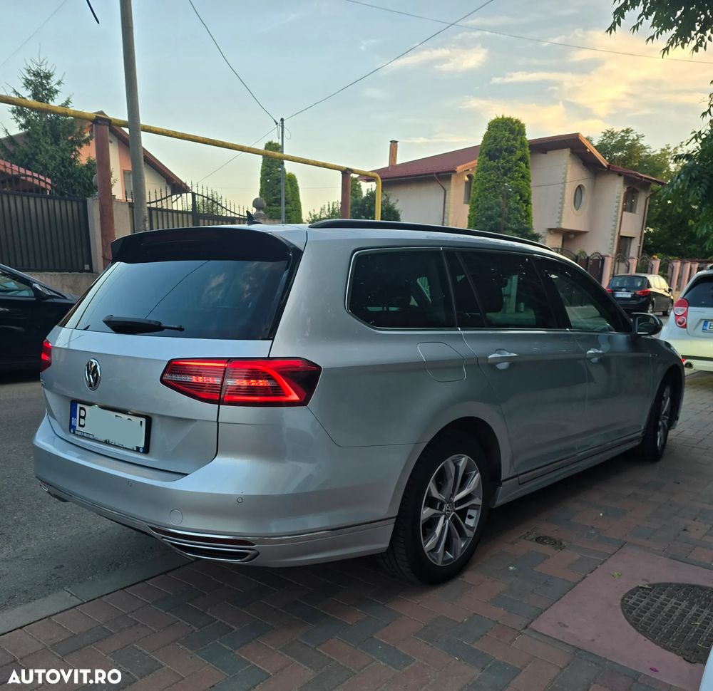 Volkswagen Passat - 4