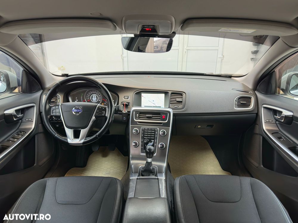 Volvo S60 D2 Start-Stop ECO Momentum - 9