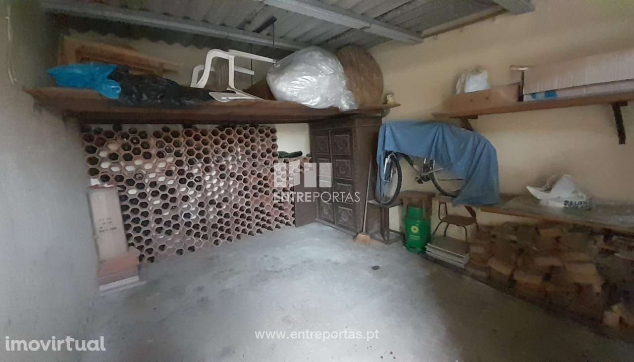Venda de garagem fechada para 1 carro, Póvoa de Varzim - Grande imagem: 2/3