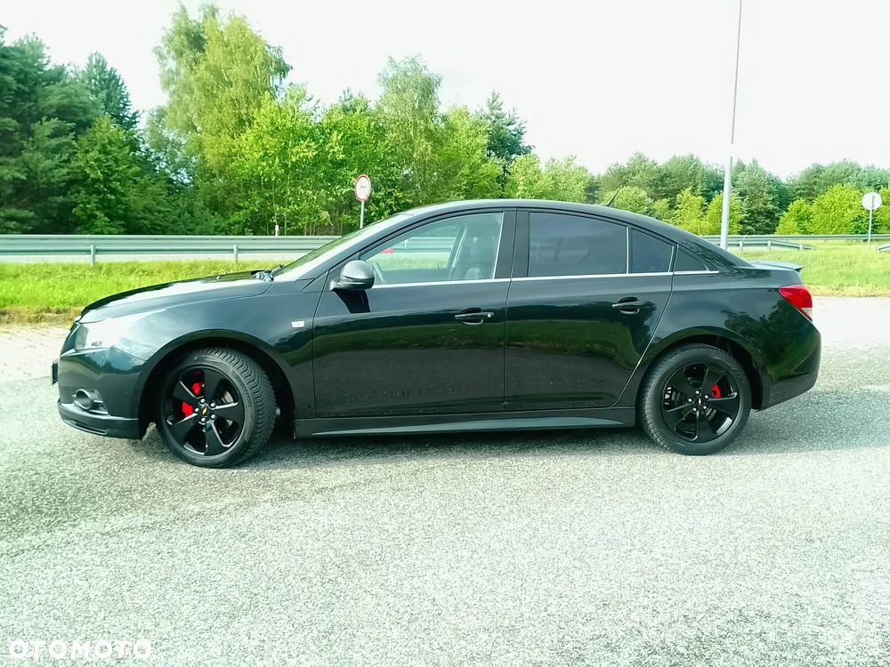 Chevrolet Cruze 1.8 LTZ - 10