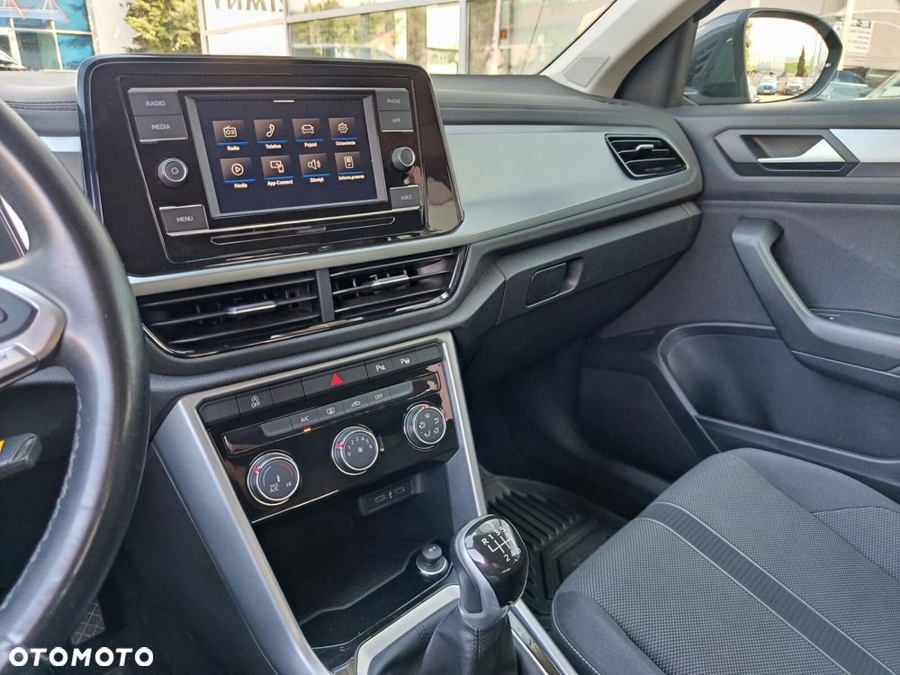 Volkswagen T-Roc 1.5 TSI Life - 18