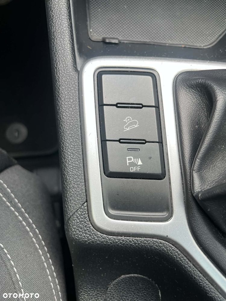 Kia Sportage - 13