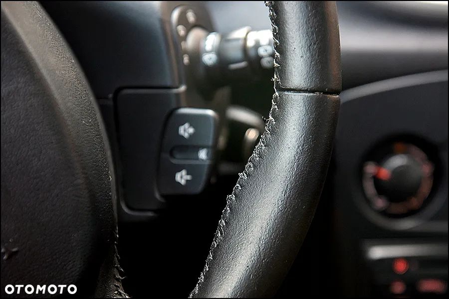 Renault Clio - 18