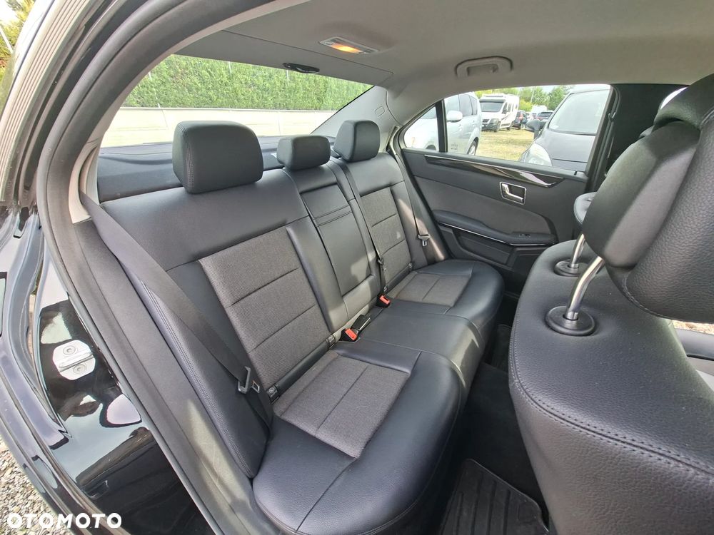 Mercedes-Benz Klasa E 220 CDI BlueEff Elegance - 13