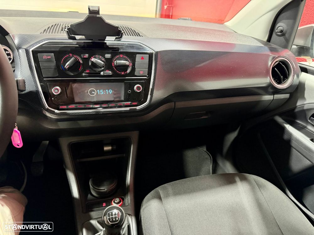VW Up! - 38