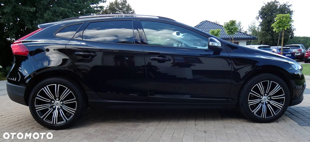 Volvo V40 Cross Country D2 Drive-E Summum - 24