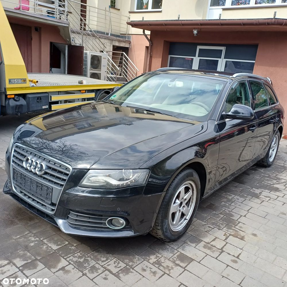 Audi A4 Avant 2.0 TDI DPF Attraction - 3