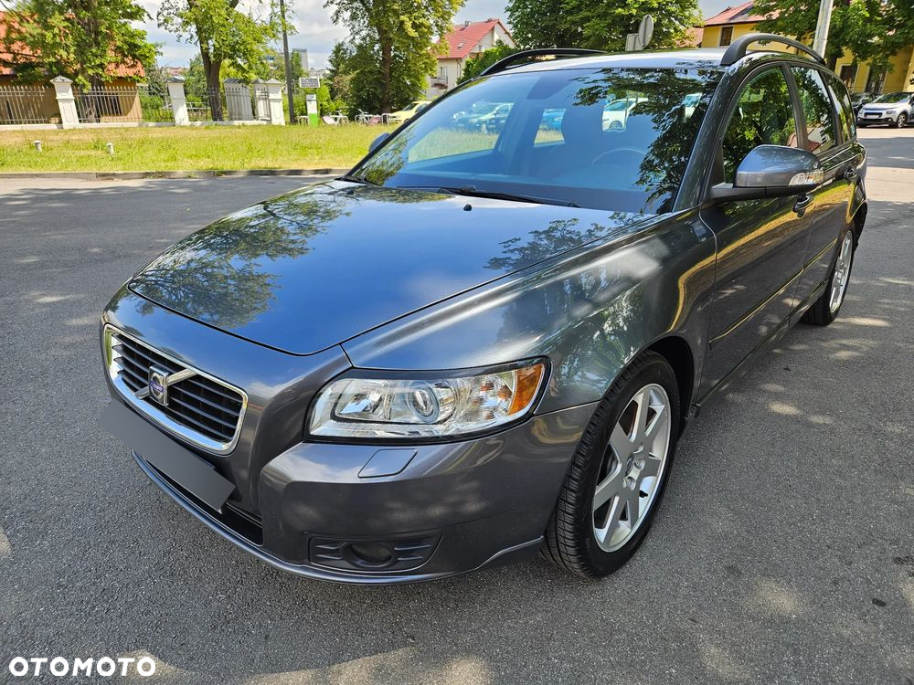 Volvo V50 - 2