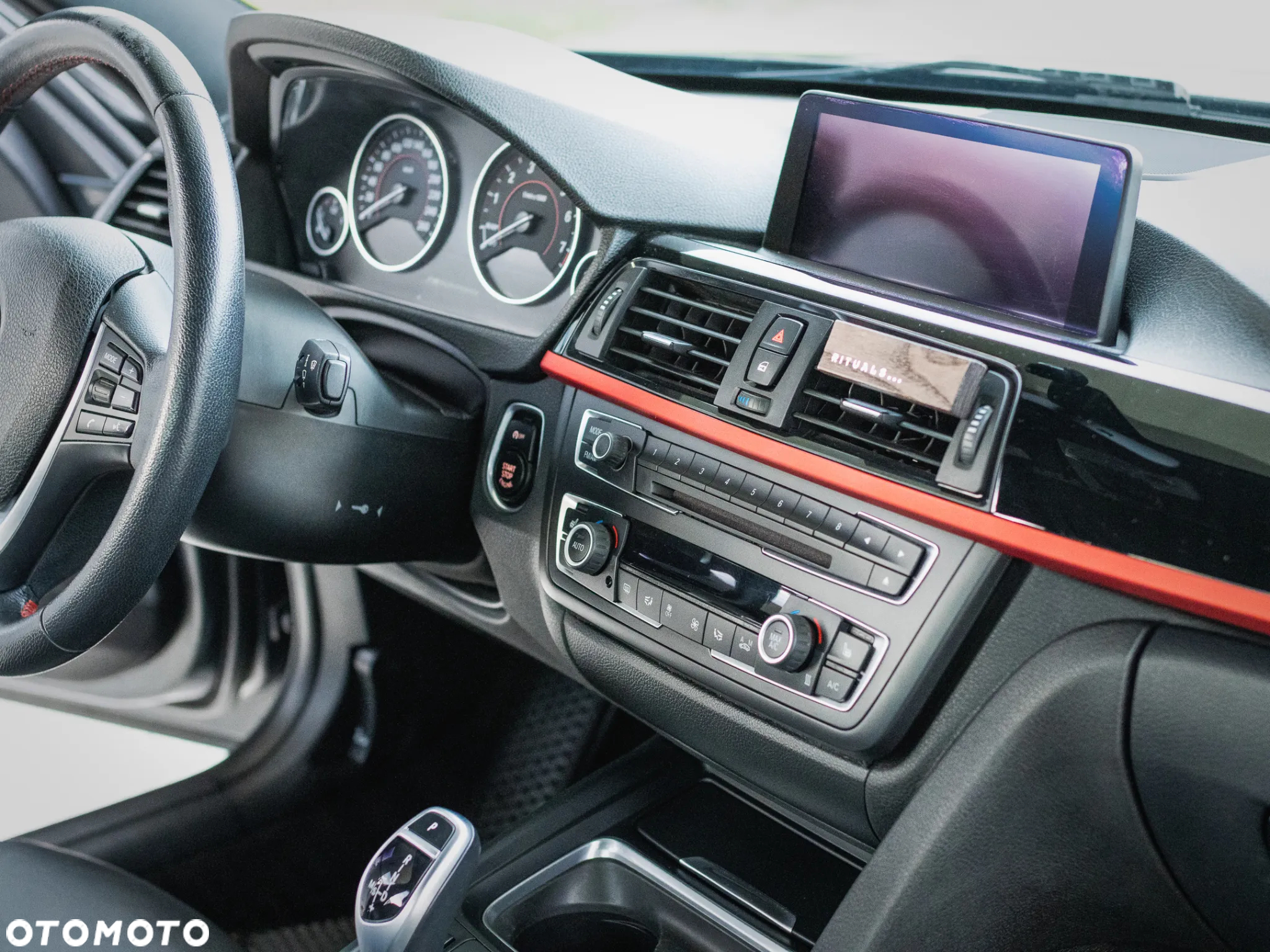 BMW Seria 3 - 10