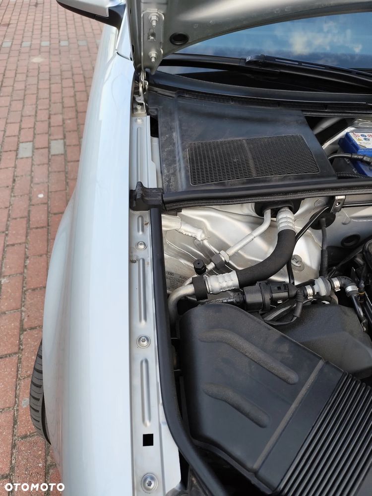 Audi A4 Avant 1.8 T - 12