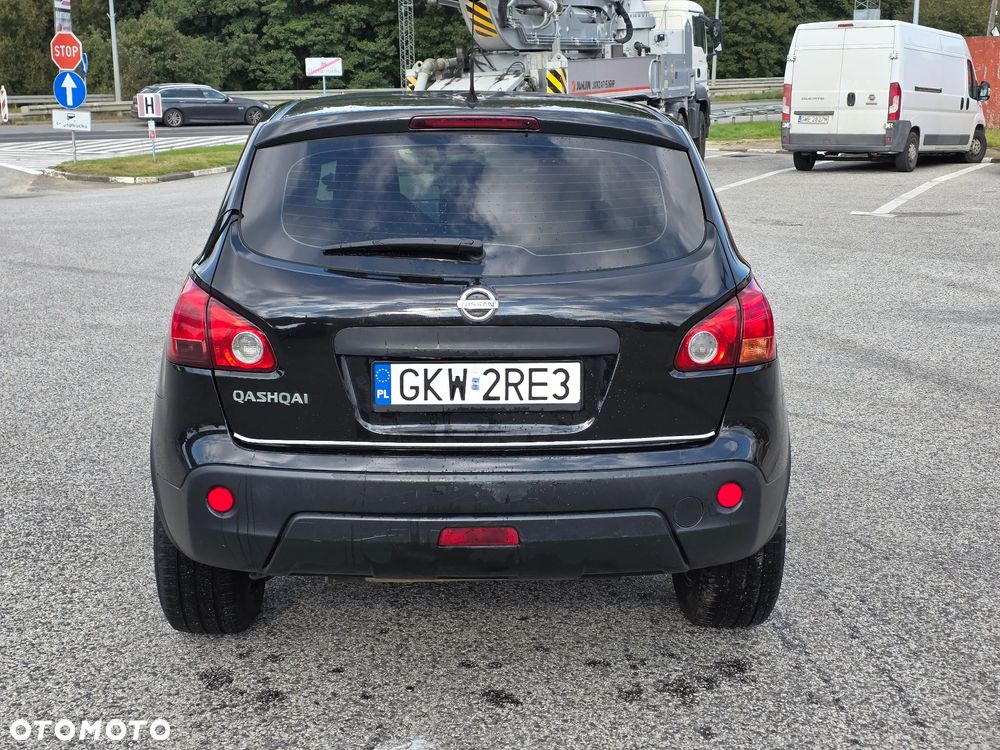 Nissan Qashqai 2.0 4x4 Tekna CVT - 5