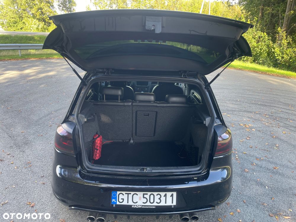 Volkswagen Golf - 11