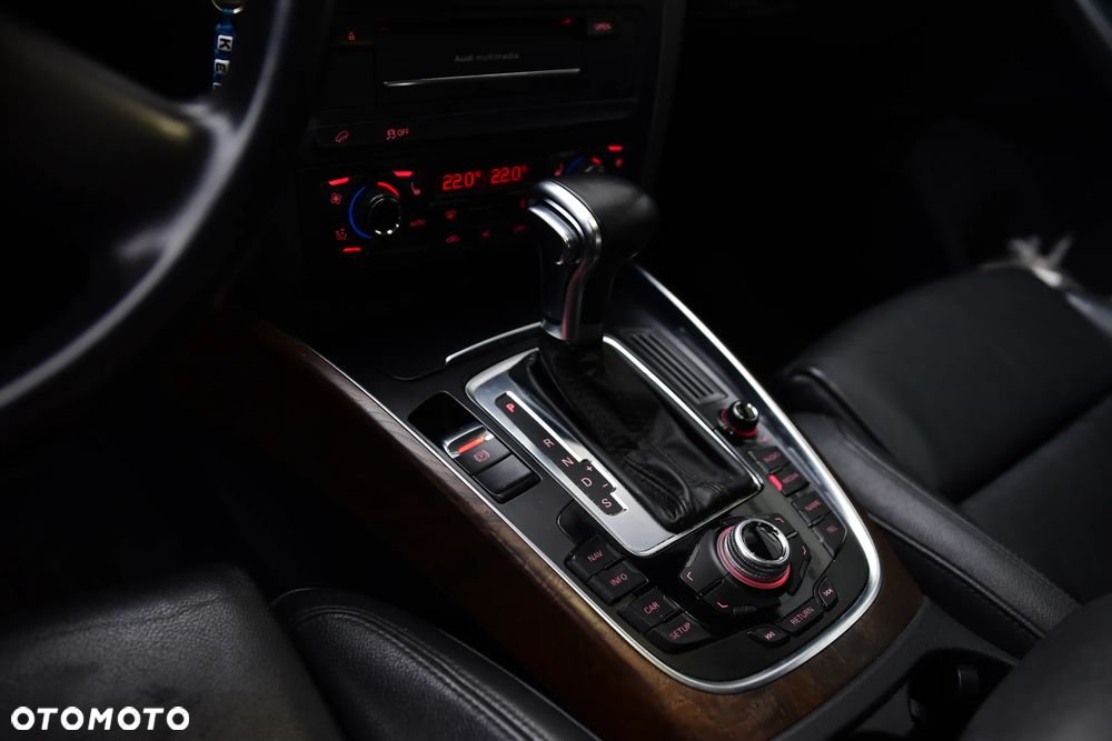 Audi Q5 2.0 TDI Quattro Stronic - 8