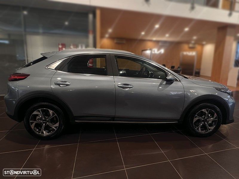 Kia XCeed 1.0 T-GDI Dynamic - 4