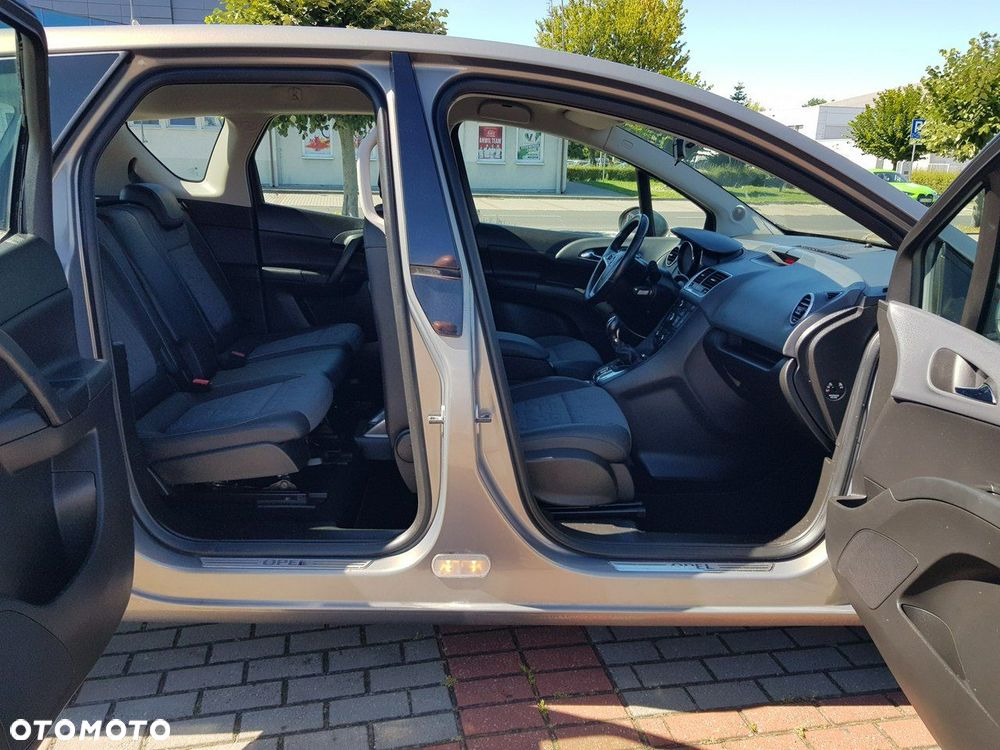 Opel Meriva - 17