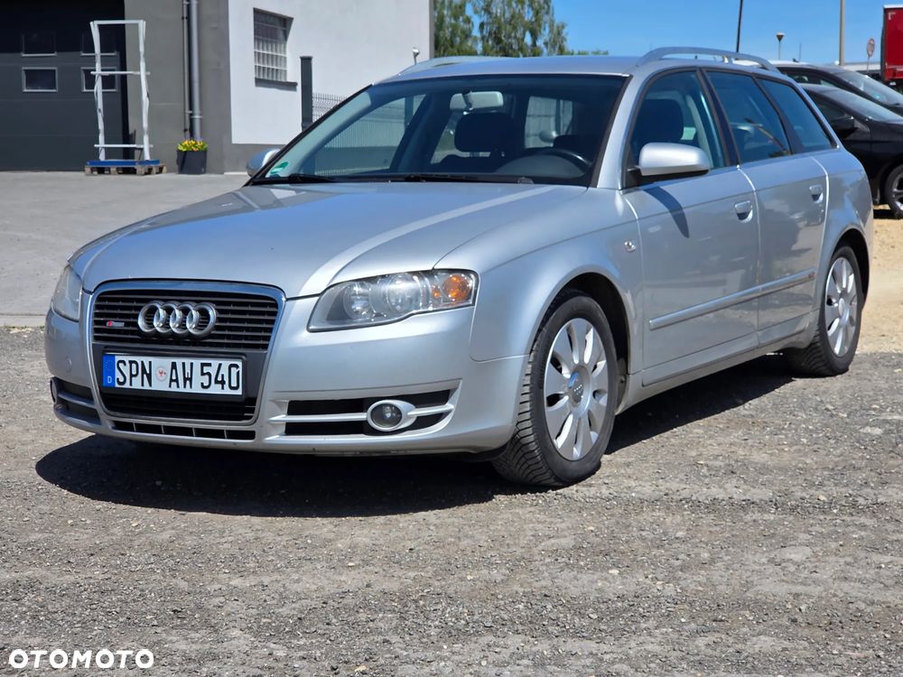 Audi A4 Avant 2.0 TDI DPF - 1