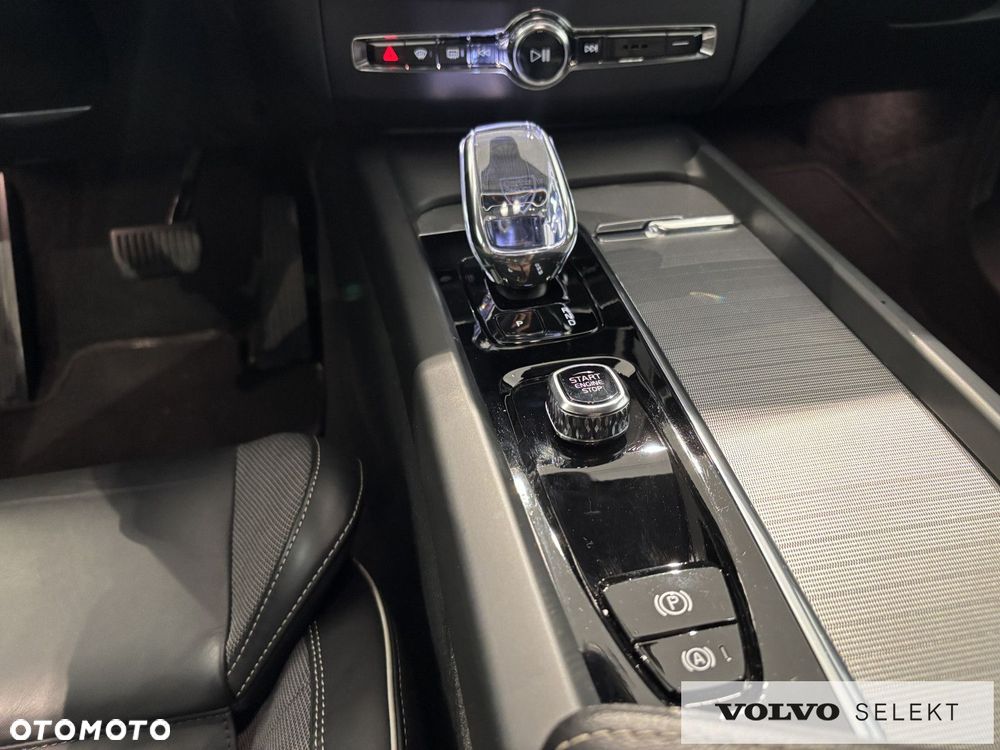Volvo XC 60 - 16