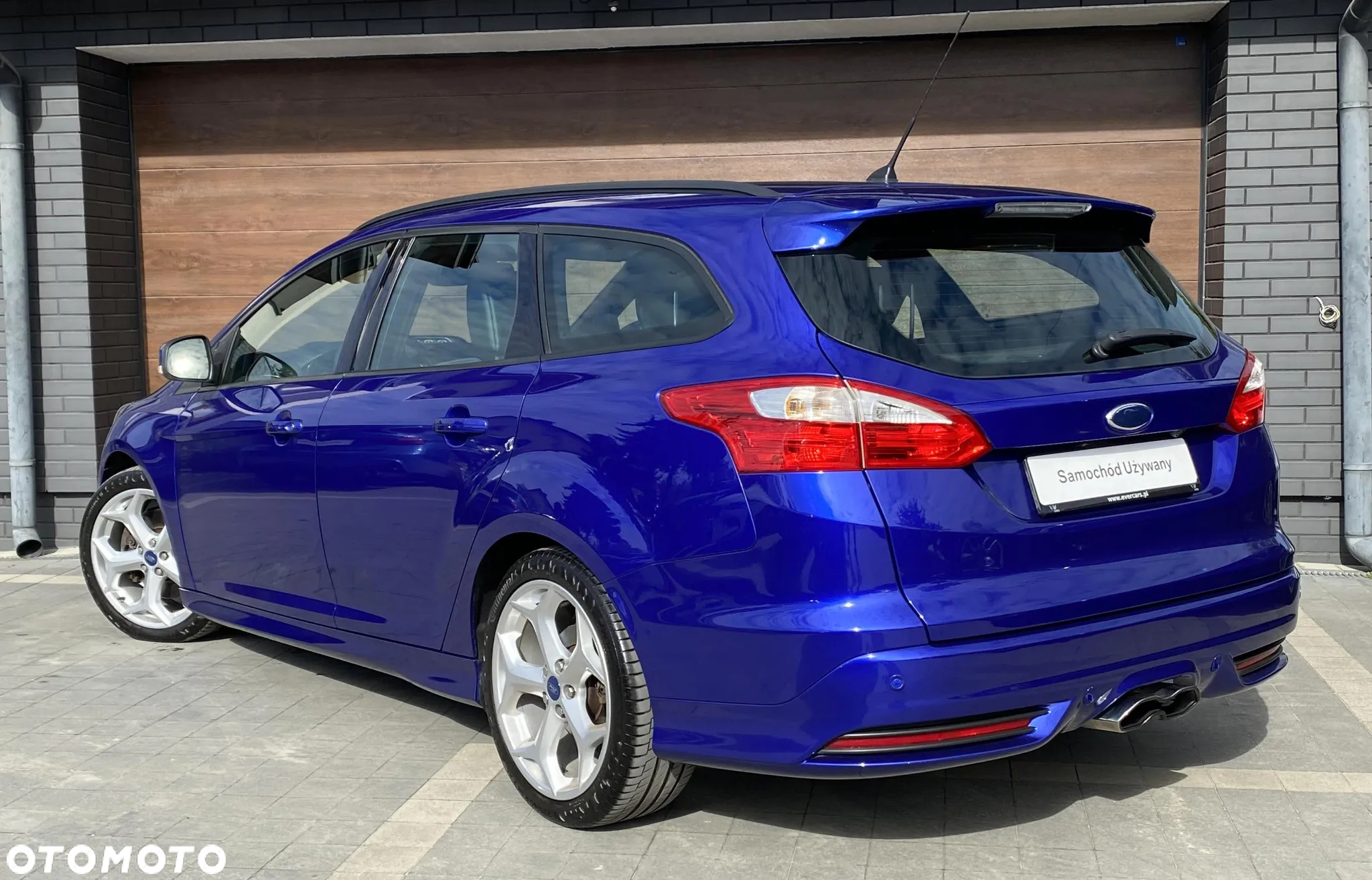 Ford Focus 2.0 EcoBoost ST mit Leder-Sport-Paket - 6