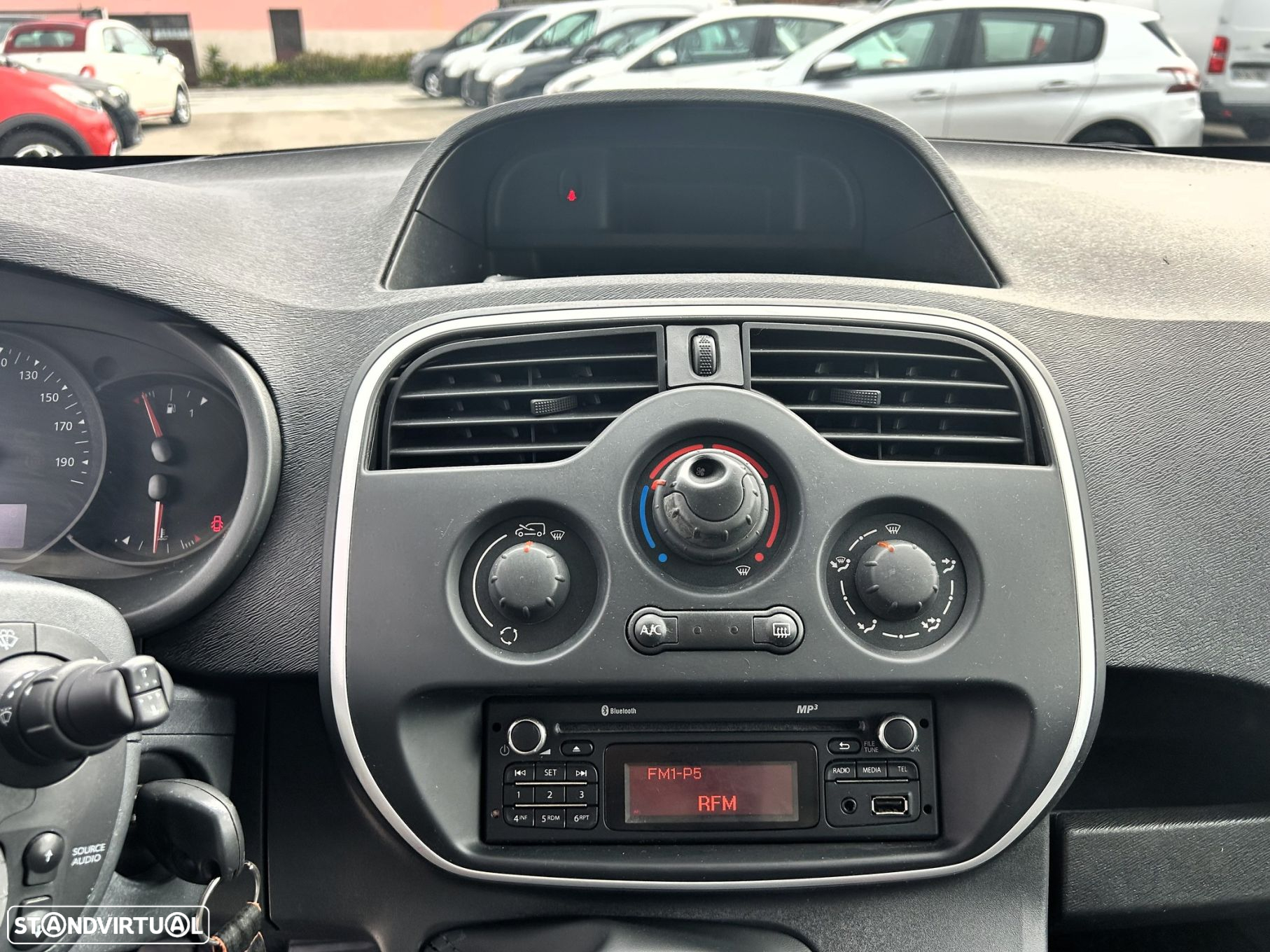 Renault Kangoo ISOTERMICA 1.5 DCI MAXI - 18