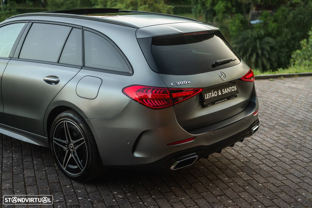 Mercedes-Benz C 300 e 9G-TRONIC Edition AMG Line - 12