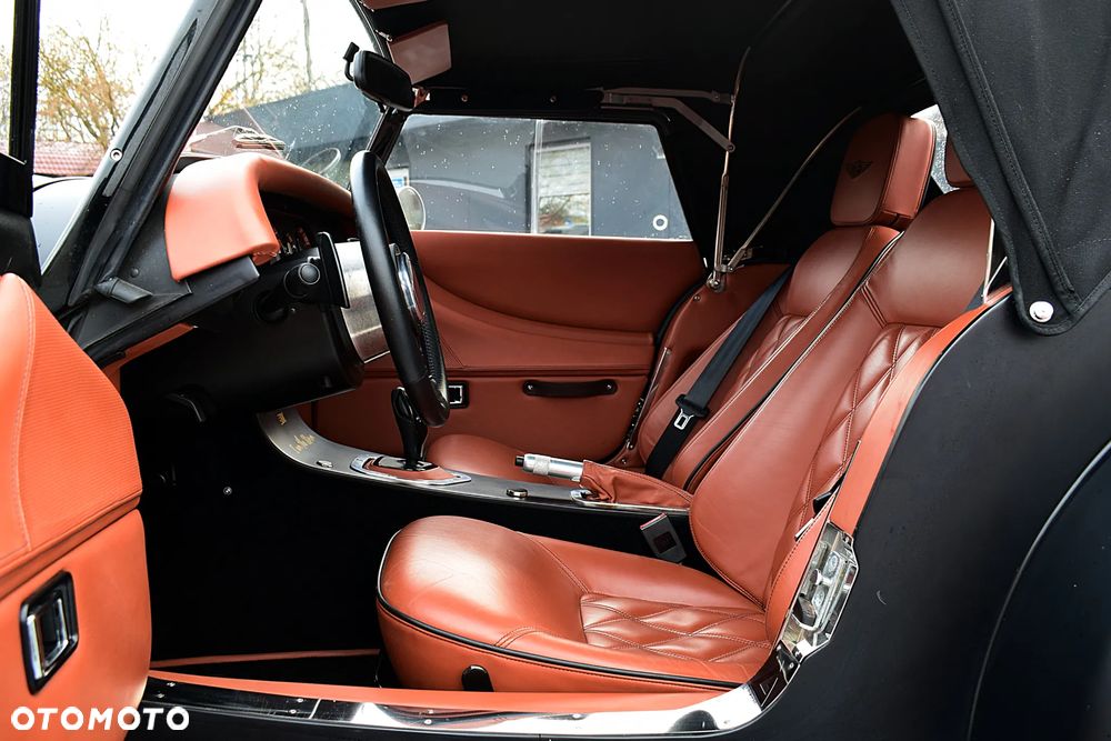 Morgan Plus Four - 5