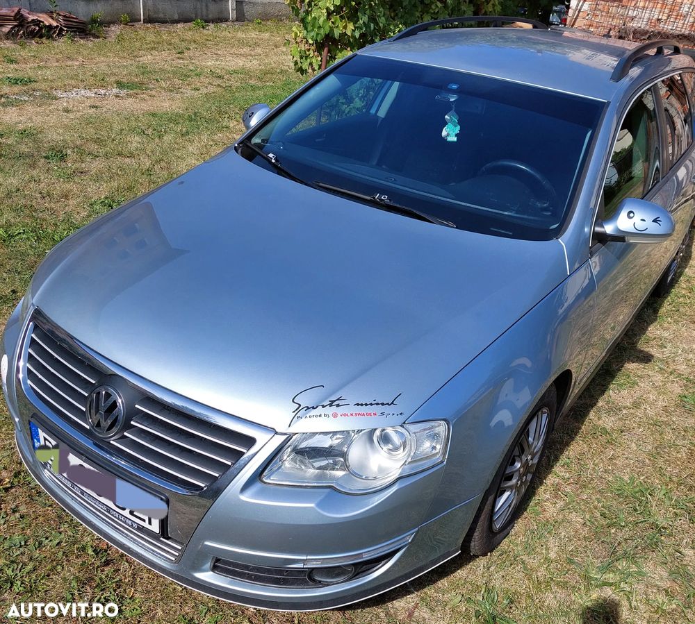 Volkswagen Passat - 1