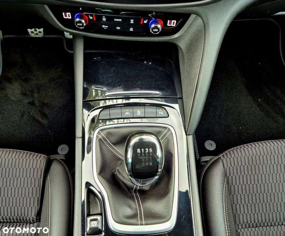 Opel Insignia 2.0 CDTI Elite S&S - 25