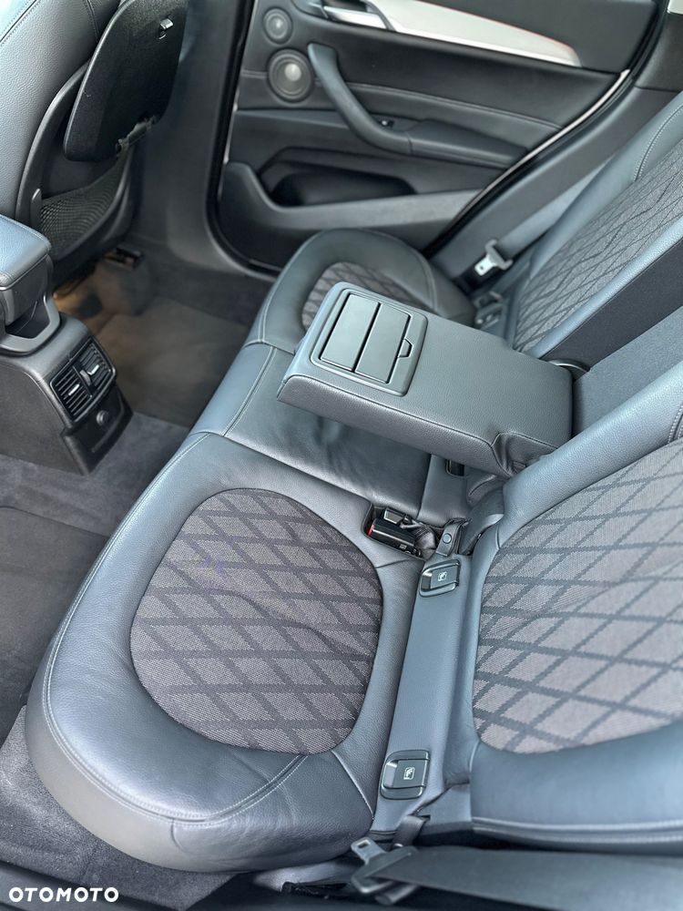 BMW X1 sDrive18d xLine - 8