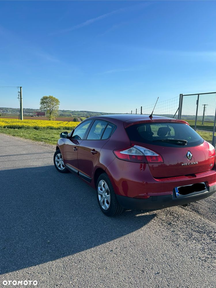 Renault Megane 1.5 dCi Dynamique - 7