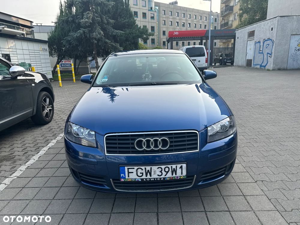 Audi A3 3-drzwiowe 1.6 Ambiente - 15
