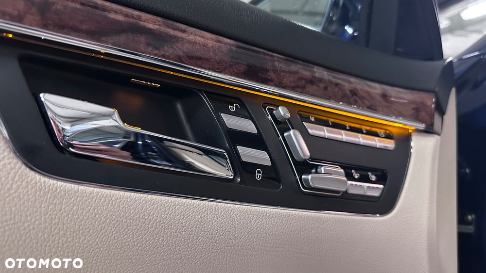 Mercedes-Benz Klasa S 500 7G-TRONIC - 24