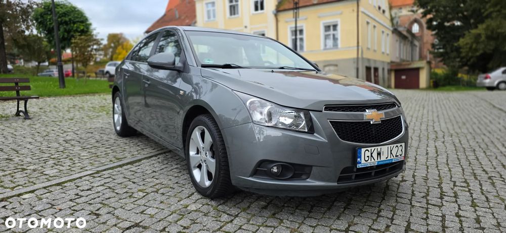 Chevrolet Cruze 1.8 LT+ - 30