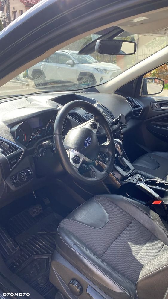 Ford Kuga 2.0 TDCi 4WD Titanium - 6