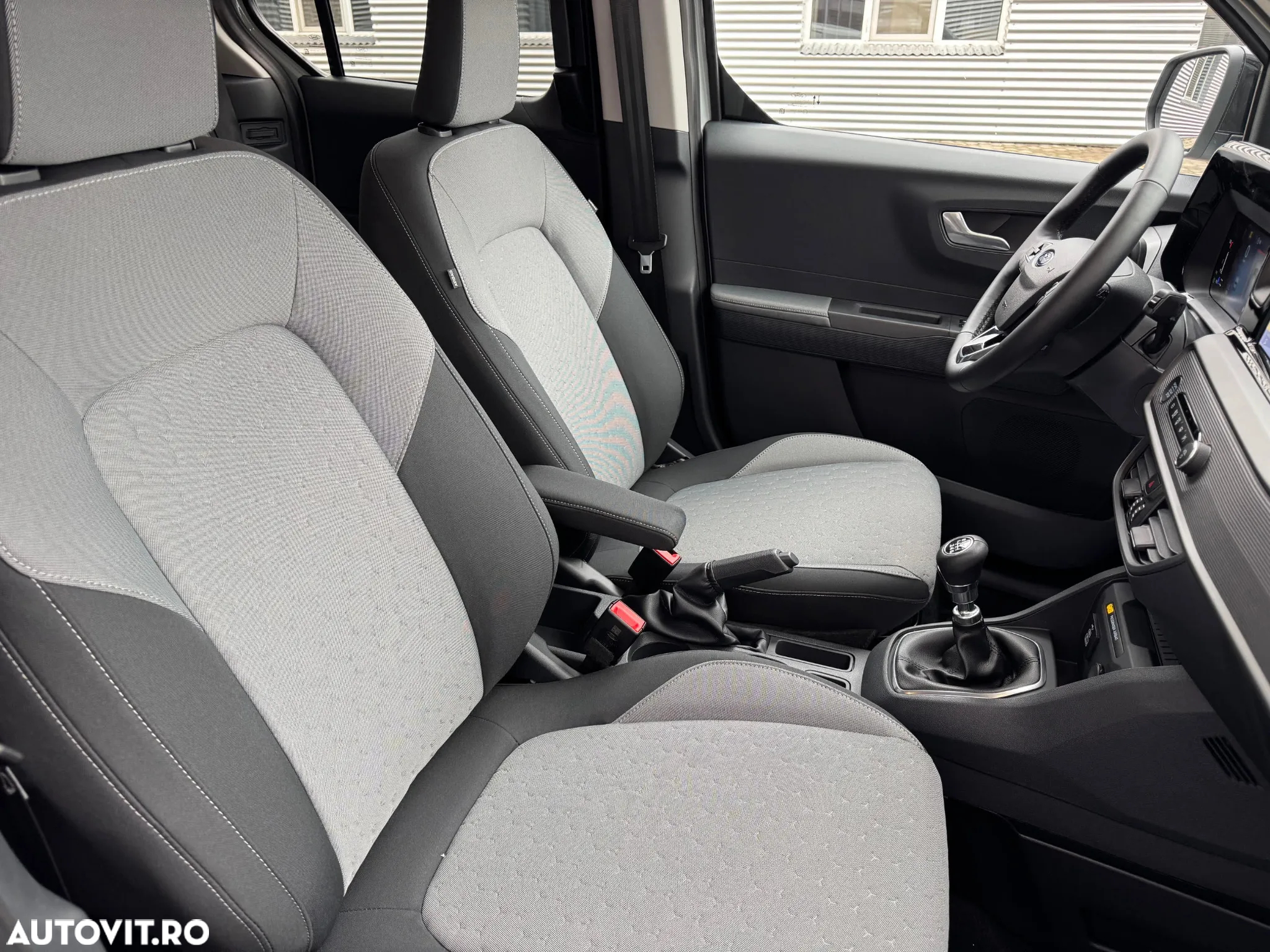 Ford Tourneo Courier - 4