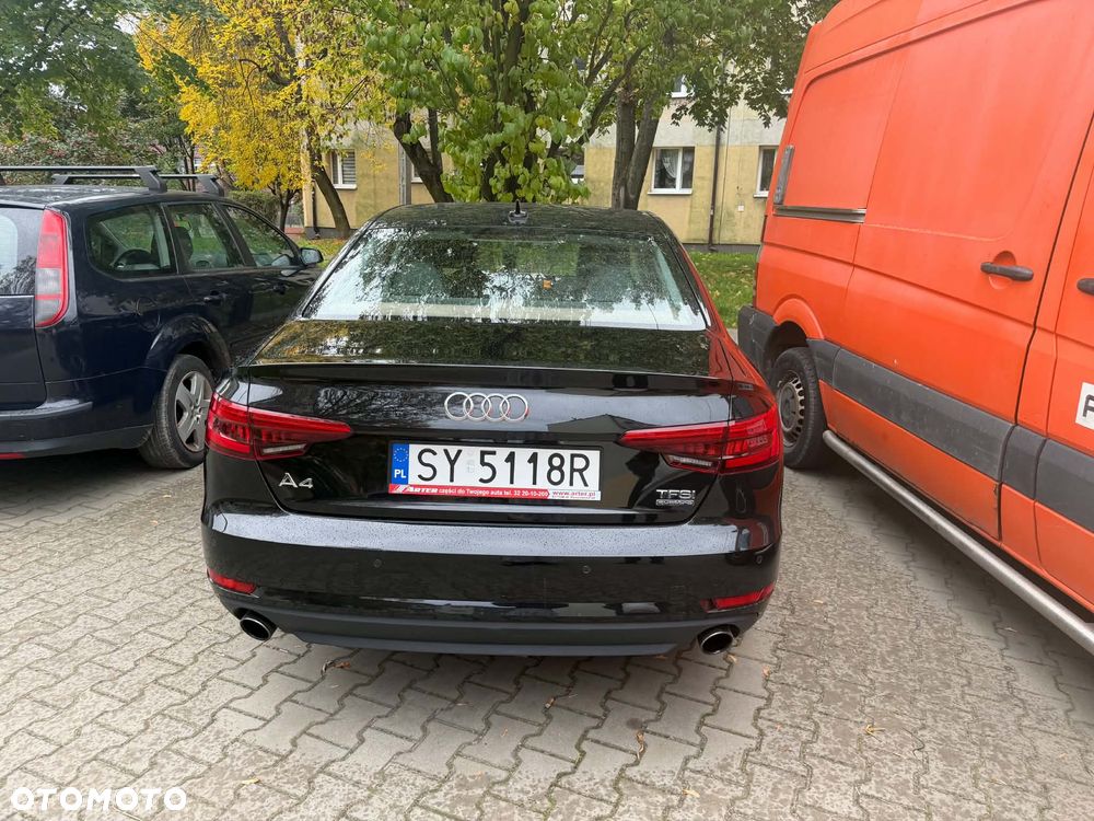 Audi A4 Limousine - 3