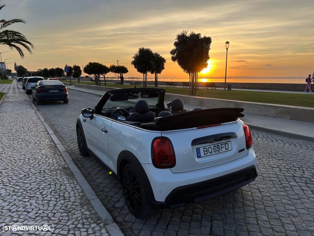 MINI Cabrio Cooper Auto - 4
