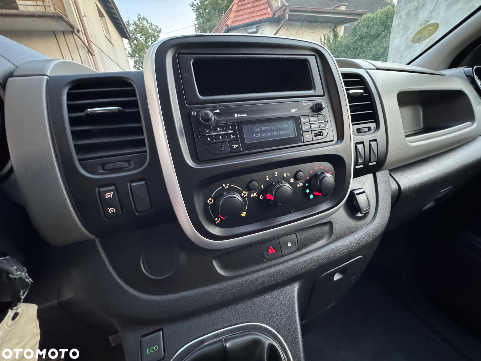 Renault TRAFIC 63tys.km KLIMA, czujniki parkowania, tempomat, świeżo sprowadzony, OKAZJA!!! - 10
