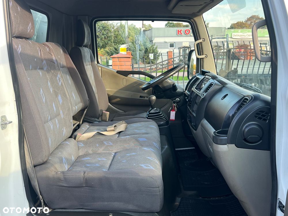 Renault Maxity - 25