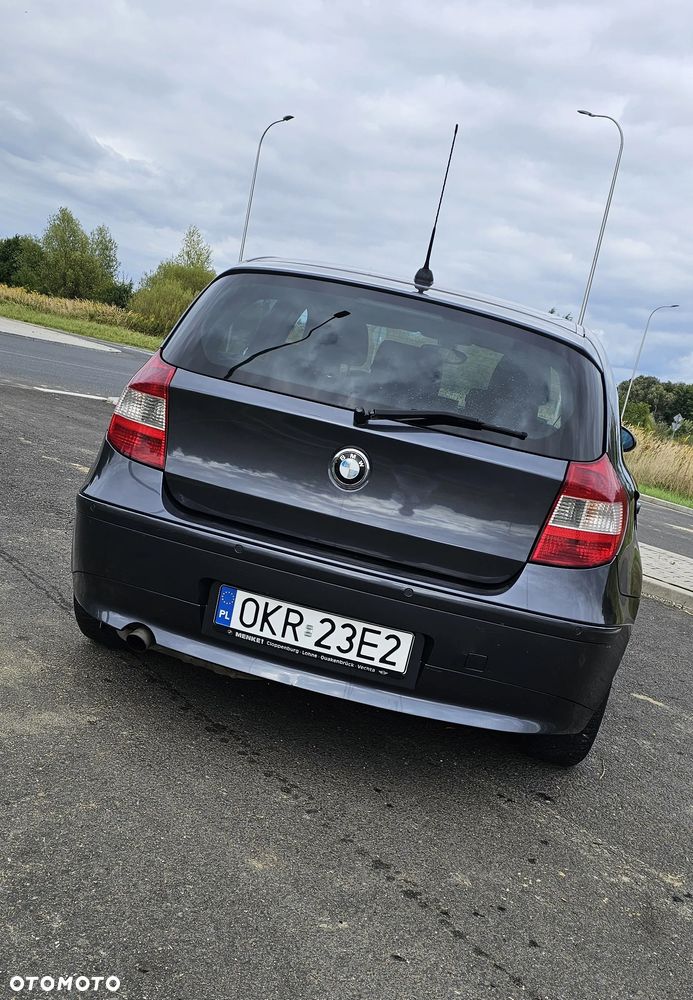 BMW Seria 1 116i - 4