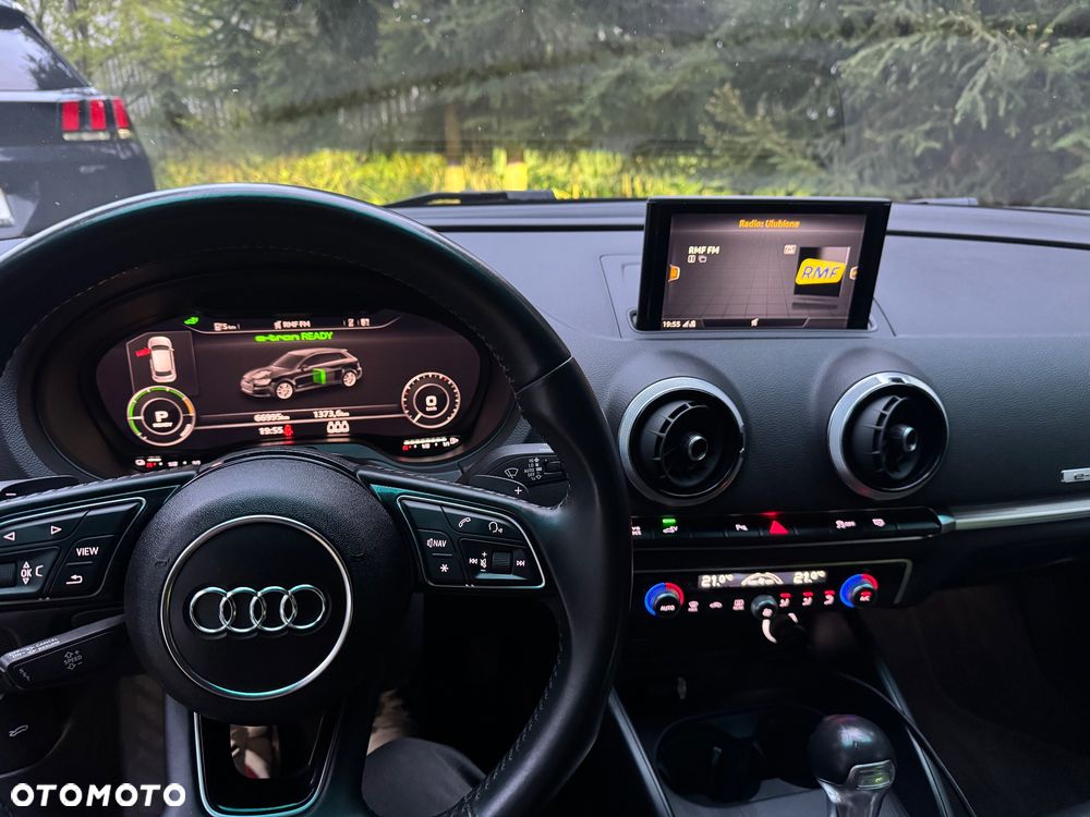 Audi A3 Sportback - 9