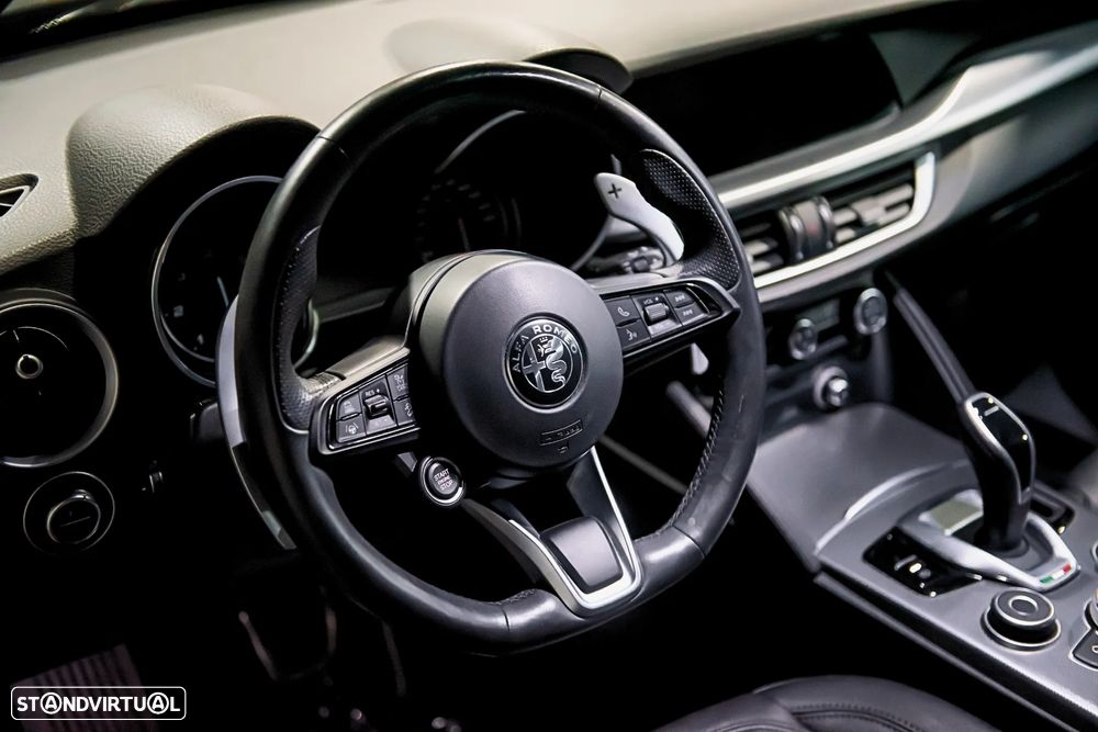 Alfa Romeo Stelvio 2.2 D Sprint AT8 - 36