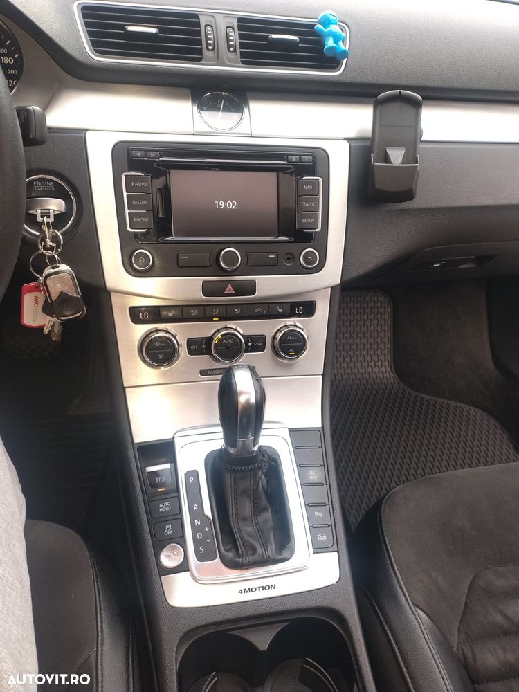 Volkswagen Passat Alltrack 2.0 TDI 4Motion BMT - 18