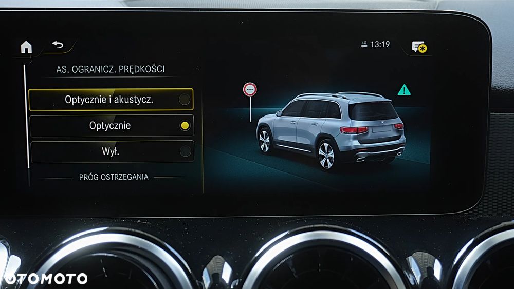 Mercedes-Benz GLB 200 7G-DCT - 26