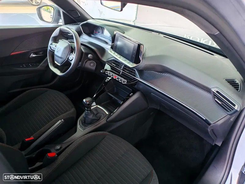 Peugeot 2008 1.2 PureTech Active - 9