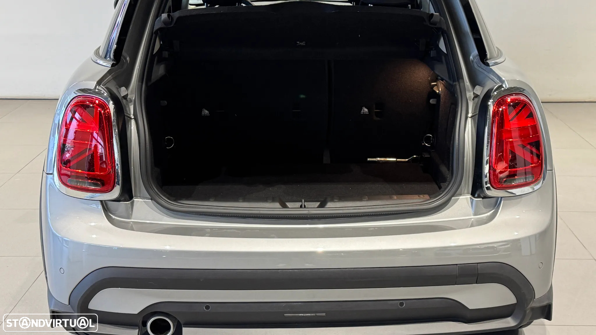 MINI 5 Portas Cooper Premium First Essential - 20