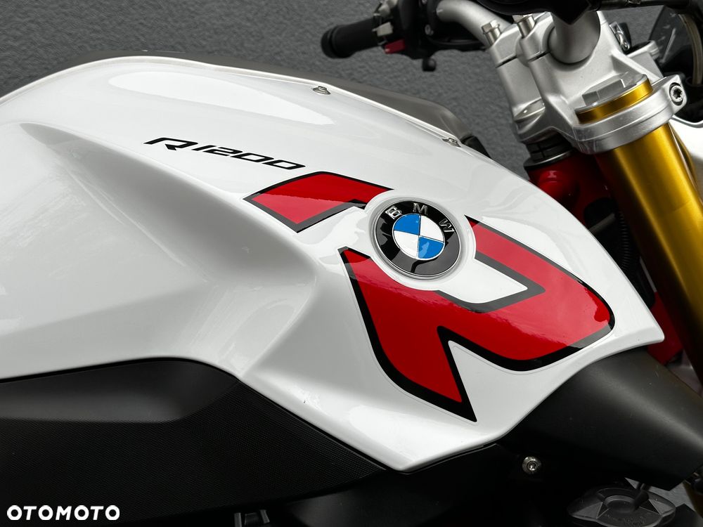 BMW R - 19