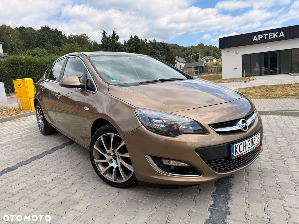 Opel Astra 1.6 Active - 10